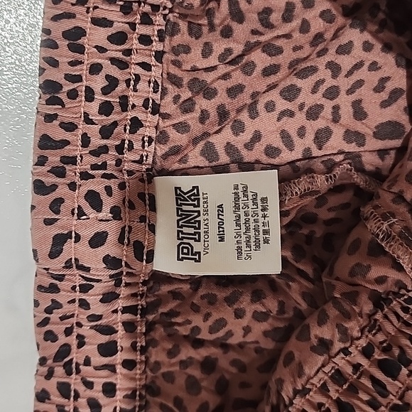 Pink Jogger - Picture 2 of 2